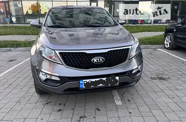 Kia Sportage  2015 - пробіг 185 тис. км