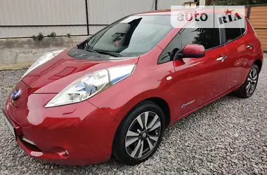 Nissan Leaf 2014 - пробіг 180 тис. км