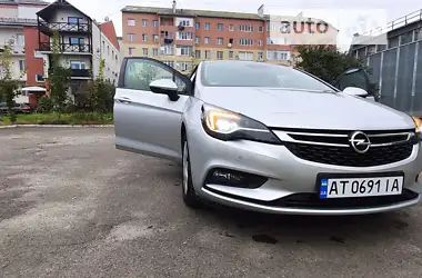 Opel Astra  2017 - пробіг 254 тис. км