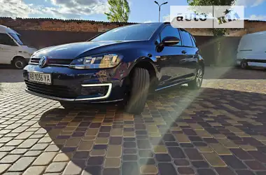 Volkswagen e-Golf  2019 - пробіг 42 тис. км