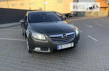 Opel Insignia 2010 - пробіг 270 тис. км