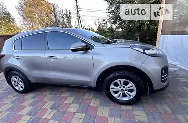 Kia Sportage 2017 - пробіг 110 тис. км