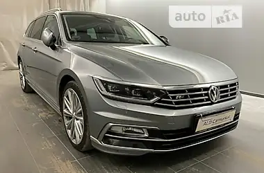 Volkswagen Passat 2019 - пробіг 98 тис. км