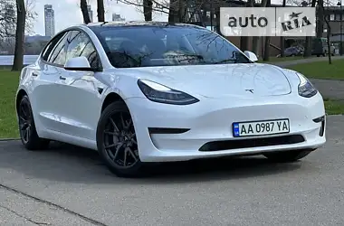 Tesla Model 3 2019 - пробег 47 тыс. км