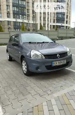 Renault Clio 2011 - пробіг 153 тис. км