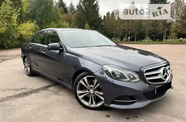 Mercedes-Benz E-Class 2014 - пробіг 221 тис. км