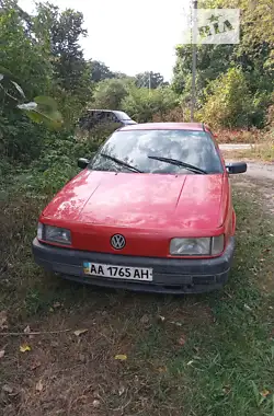 Volkswagen Passat  1990 - пробіг 370 тис. км