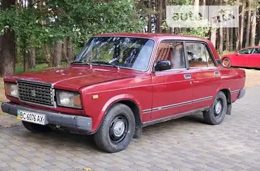 ВАЗ / Lada 2107 1993 - пробег 100 тыс. км