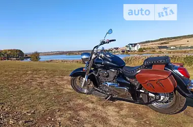 Suzuki Intruder 400 2010 - пробіг 11 тис. км