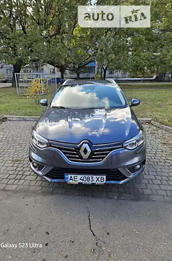 Renault Megane 2017 - пробіг 183 тис. км