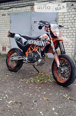 KTM 690 SMC 2013 - пробег 19 тыс. км