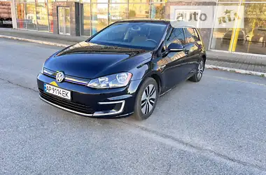 Volkswagen e-Golf 2016 - пробіг 131 тис. км