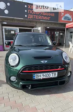 MINI Hatch 2014 - пробіг 98 тис. км