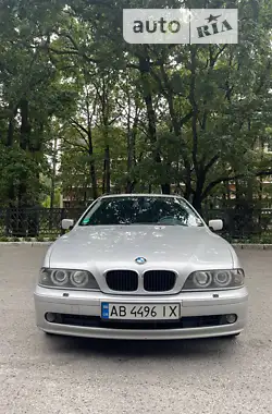 BMW 5 Series 2001 - пробег 392 тыс. км