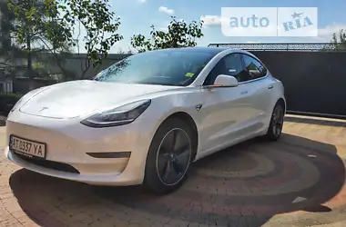 Tesla Model 3 2018 - пробіг 138 тис. км
