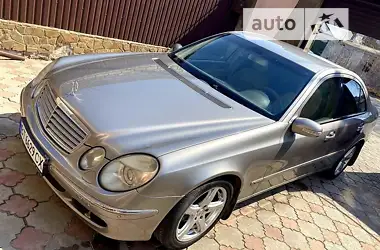 Mercedes-Benz E-Class 2003 - пробіг 201 тис. км