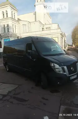 Nissan NV400 2013 - пробіг 290 тис. км