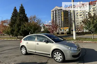 Citroen C4 2008 - пробег 296 тыс. км