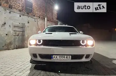 Dodge Challenger 2015 - пробіг 106 тис. км