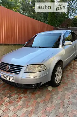 Volkswagen Passat 2002 - пробег 280 тыс. км