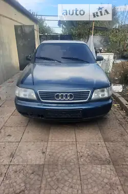 Audi A6 1997 - пробег 200 тыс. км