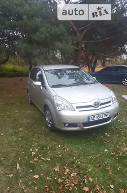 Toyota Corolla Verso 2006 - пробег 166 тыс. км