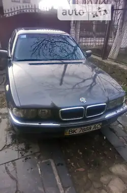 BMW 7 Series 2000 - пробіг 250 тис. км