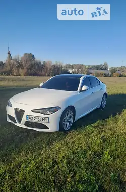 Alfa Romeo Giulia 2017 - пробіг 70 тис. км