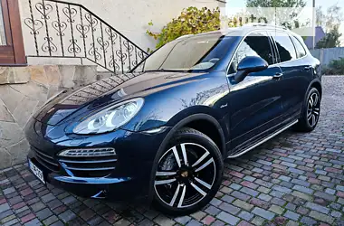 Porsche Cayenne 2013 - пробіг 122 тис. км