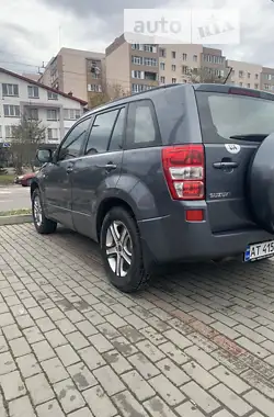 Suzuki Grand Vitara 2006 - пробег 216 тыс. км