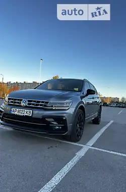 Volkswagen Tiguan 2020 - пробег 53 тыс. км