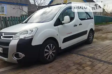 Citroen Berlingo XTR 2011 - пробег 190 тыс. км