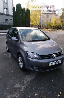 Volkswagen Golf Plus 2012 - пробег 65 тыс. км