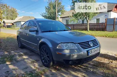 Volkswagen Passat 2003 - пробег 200 тыс. км