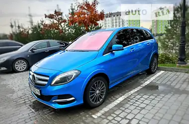 Mercedes-Benz B-Class 2015 - пробіг 99 тис. км