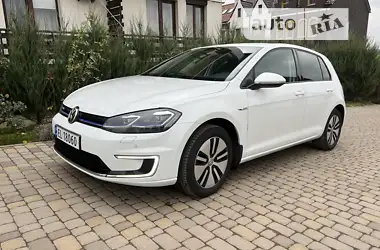 Volkswagen e-Golf  2017 - пробіг 109 тис. км