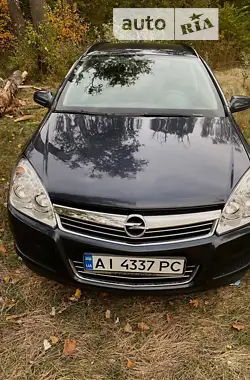 Opel Astra 2008 - пробіг 107 тис. км