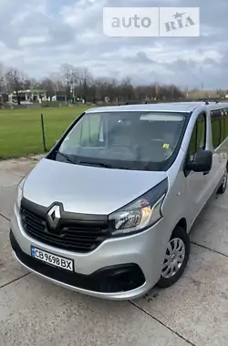 Renault Trafic 2015 - пробіг 255 тис. км