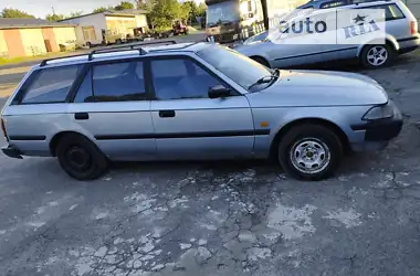 Toyota Carina 1988 - пробіг 400 тис. км