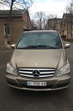 Mercedes-Benz Viano 2011 - пробіг 246 тис. км