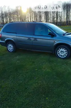 Chrysler Grand Voyager 2007 - пробег 333 тыс. км