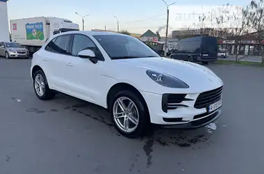 Porsche Macan 2019 - пробіг 54 тис. км