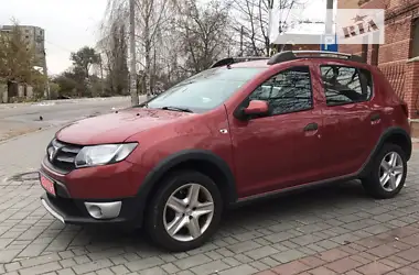 Dacia Sandero StepWay  2013 - пробег 55 тыс. км