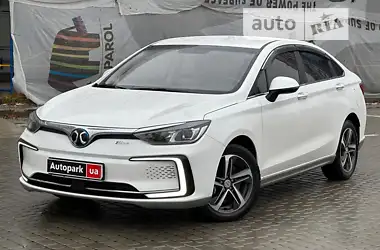 BAIC EU5 54 kWt 2019 - пробег 49 тыс. км