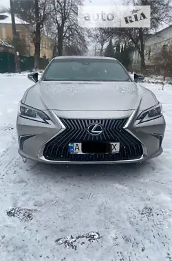 Lexus ES 2020 - пробіг 77 тис. км