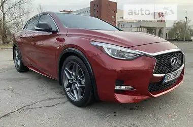 Infiniti QX30  2016 - пробіг 107 тис. км