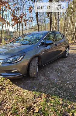 Opel Astra  2017 - пробіг 203 тис. км