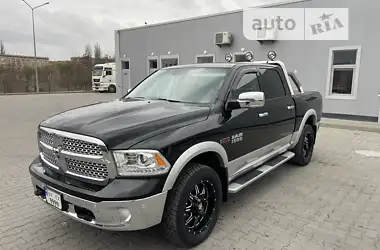 Dodge RAM 1500 2014 - пробег 241 тыс. км