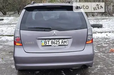 Mitsubishi Grandis 2005 - пробіг 300 тис. км