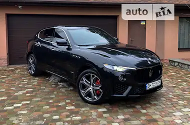 Maserati Levante 2018 - пробіг 57 тис. км